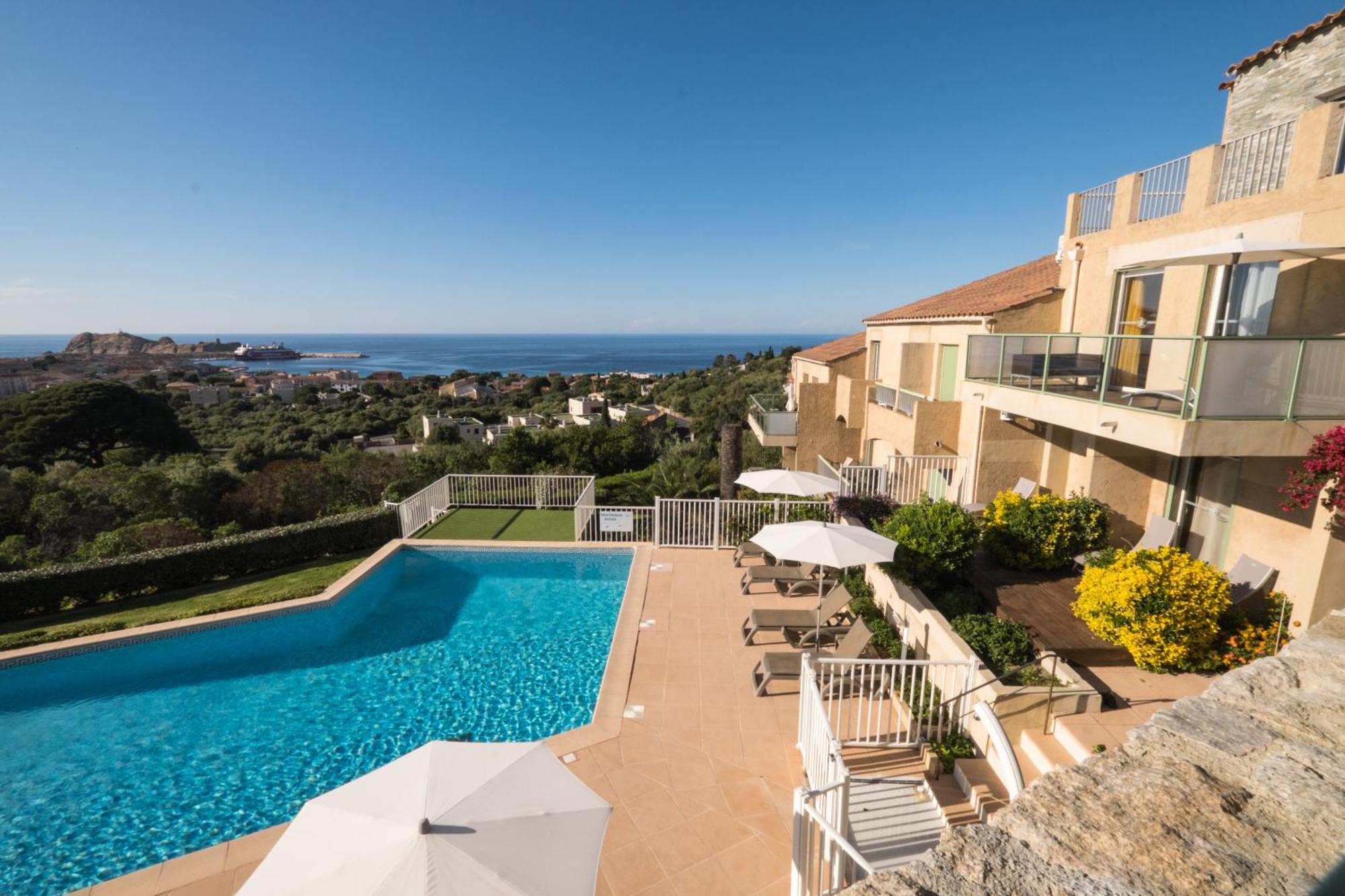 Hotel Funtana Marina LʼÎle-Rousse Eksteriør bilde