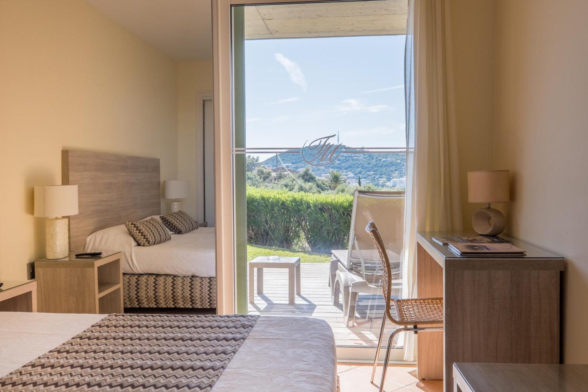 Hotel Funtana Marina LʼÎle-Rousse Eksteriør bilde